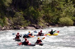 kayak-apache-rafting-juillet